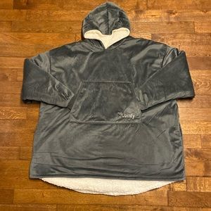 The Comfy Blanket Sweater - One Size Fits All